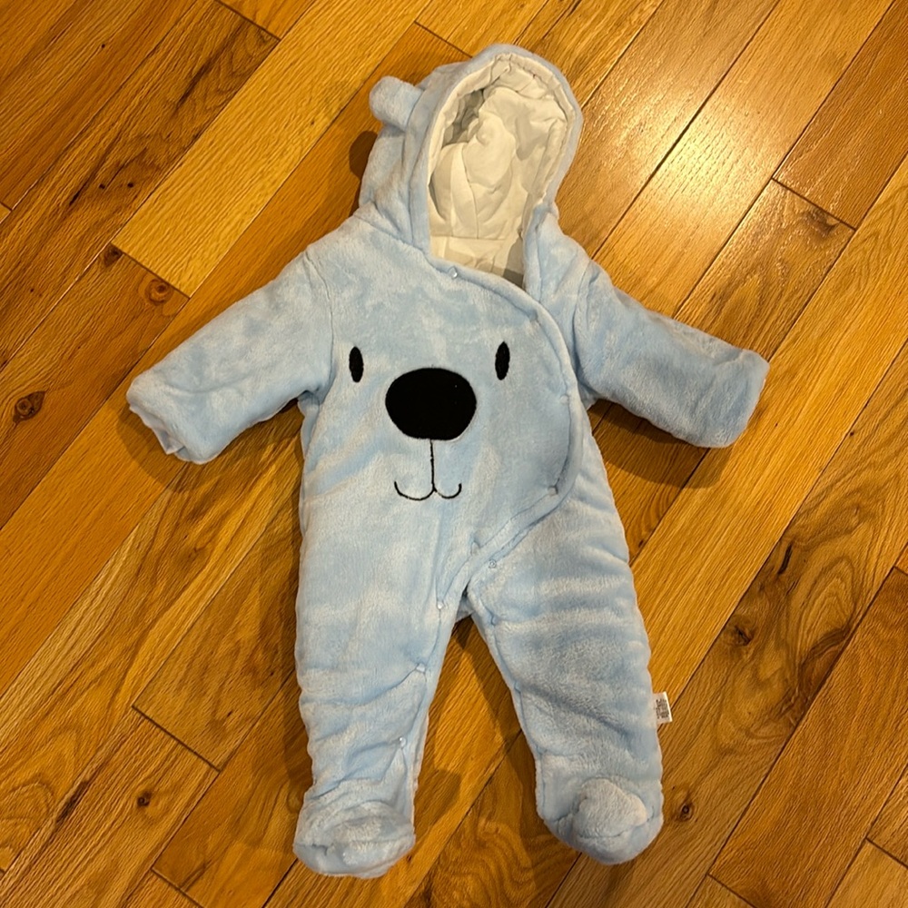Baby blue bear suit! My baby never got to wear it, size 6mo